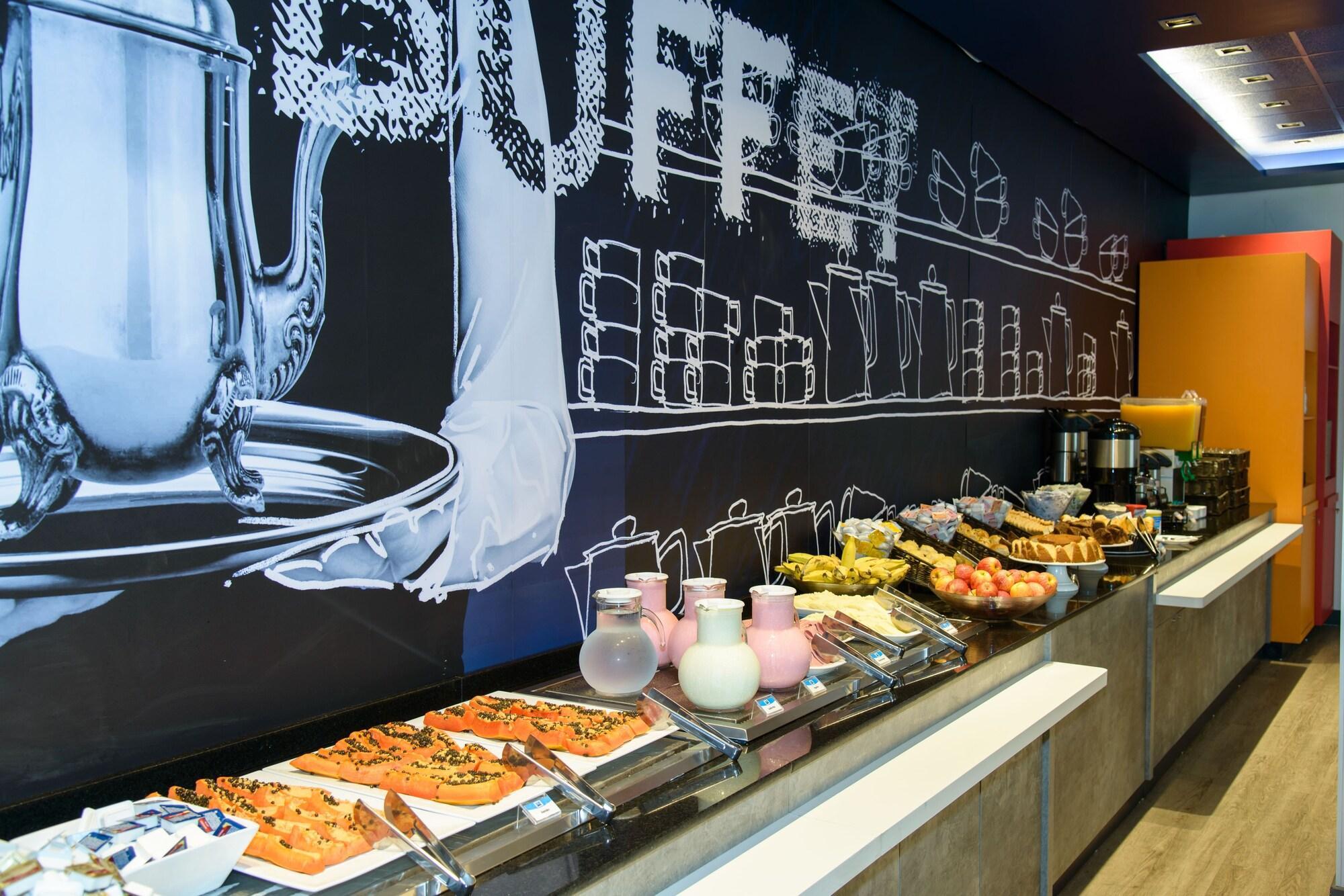 Ibis Budget Belem Экстерьер фото